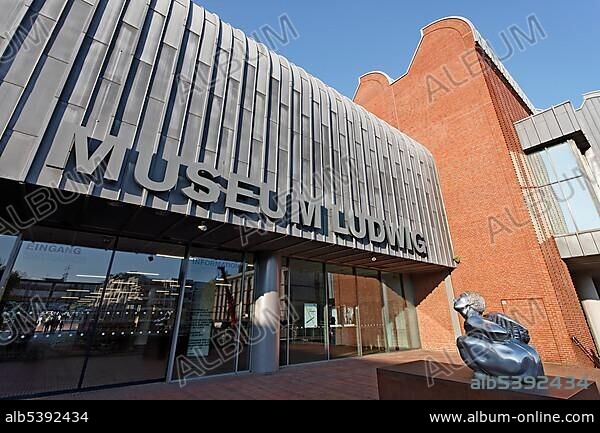 Entrance to the Museum Ludwig museum of modern art, Cologne, North Rhine-Westphalia, Germany, Europe.