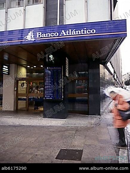 FACHADA DEL BANCO ATLANTICO.