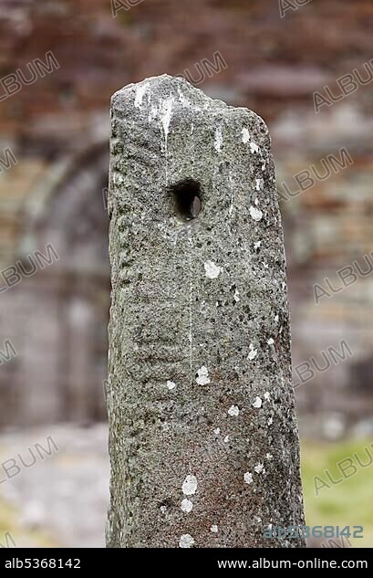 Ogham Stone, Kilmalkedar Church, Dingle Peninsula, County Kerry, Ireland, British Isles, Europe.