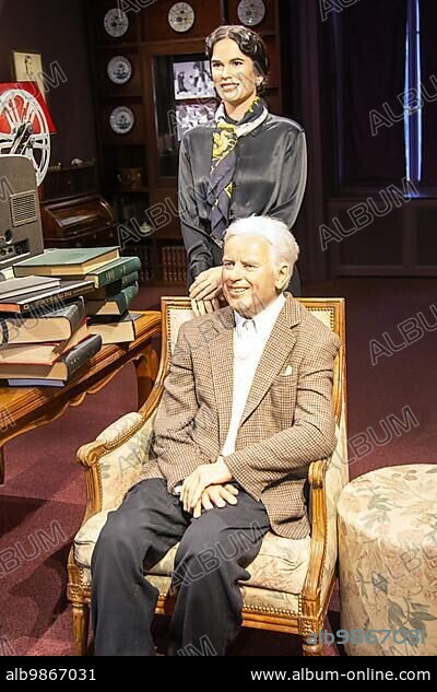Charlie Chaplin with woman Oona O'Neill, wax figures, Charlie Chaplin Museum, Chaplins World, Corsier-sur-Vevey, Canton Vaud, Switzerland, Europe.