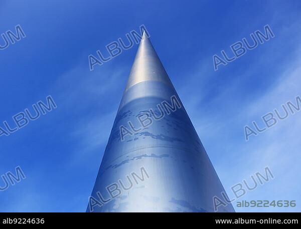 The Spire, a monument and landmark of Dublin, Monument of Light, Needle of Steel Architectural practice Ian Ritchie Architects, Ireland, Spire of Dublin, the Monument of Ligh, An Tur Solais, a large, stainless steel, pin-like monument 120 metres in height, Dublin, Ireland, Europe.