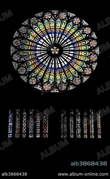 Rose window on the western side, interior view of Strasbourg Cathedral, Cathedral of Our Lady of Strasbourg, Strasbourg, Bas-Rhin département, Alsace, France, Europe.