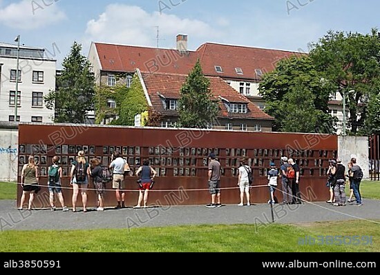 Berlin Wall Memorial, window of remembrance, pictures of victims, Bernauer Strasse, Berlin, Germany, Europe.