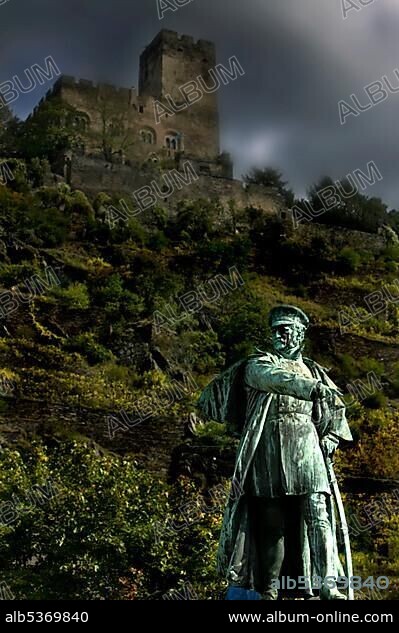 Burg Gutenfels Castle, Bluecher monument, Kaub, romantic Middle Rhine Valley, UNESCO World Heritage Site, Rhineland-Palatinate, Germany, Europe.
