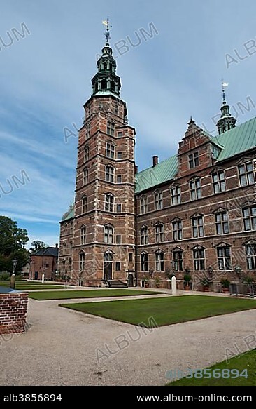 Rosenborg Slot or Rosenborg Palace, Copenhagen, Denmark, Zealand, Europe.