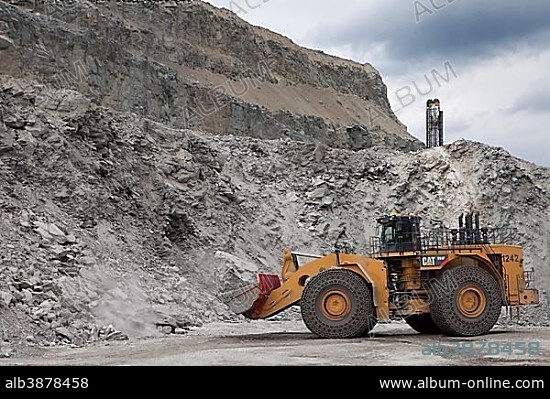 Caterpillar 994F front end loader in the Aitik copper mine of Boliden AB, about 20 km southeast of the town of Gaellivare in northern Sweden, one of the largest open pit copper mines in Europe, in addition to copper, gold and silver, Molybdenum has been mined since 2008, Aitik, Lapland, Sweden, Europe.