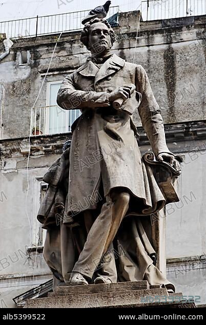 Statue of Vincenzo Bellini, Piazza Bellini, Naples, Italy, Europe.