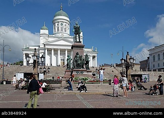 Senate Square, Senaatintori, Helsinki Cathedral, Helsinki, Uusimaa, Finland, Europe.