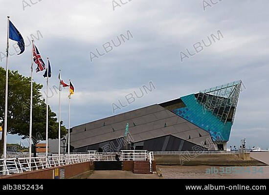 The Deep viewed from the west bank of the river Hull, Kingston upon Hull, East Riding of Yorkshire, England, United Kingdom, Europe.