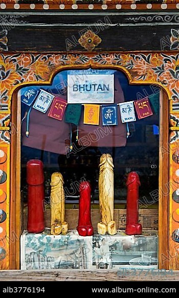 Phallic cult, wooden penises as souvenirs, Teoprongchu, Bhutan, Asia.