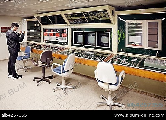 Command Centre, Documentation Centre Government Bunker, Bad Neuenahr-Ahrweiler, Rhineland-Palatinate, Germany, Europe.