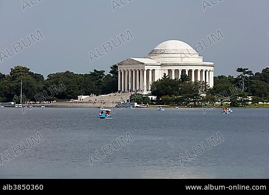 Thomas Jefferson Memorial, The Mall, Washington, D.C., United States, North America.