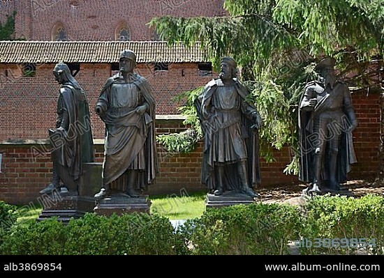 Statues of the Grand Masters of the Teutonic Knights, Castle of the Teutonic Order in Malbork, Europe's largest medieval castle complex, Malbork, Pomeranian Voivodeship, Poland, Europe.