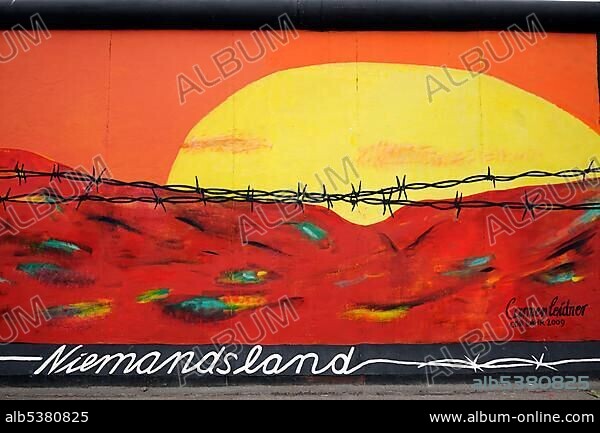 Carmen Leidner, Niemandsland, No Man's Land, by Carmen Leidner, painting on the Berlin Wall, East Side Gallery, Berlin, Germany, Europe.