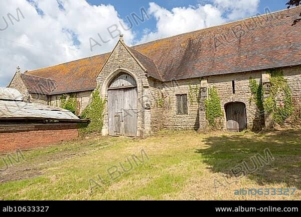 Tithe barn at Hartpury, Gloucestershire, England, UK.