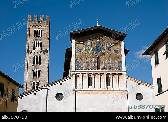 Basilica de San Frediano, Lucca, Tuscany, Italy, Europe.