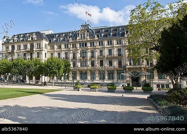 The new Hessian state chancellery, (formerly the hotel Rose), Wiesbaden, Hessen, Germany.