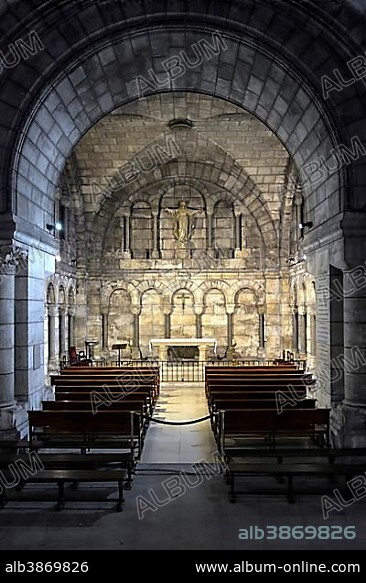 Crypt of the Basilica Sacre Coeur de Montmartre, Montmartre, Paris, France, Europe.