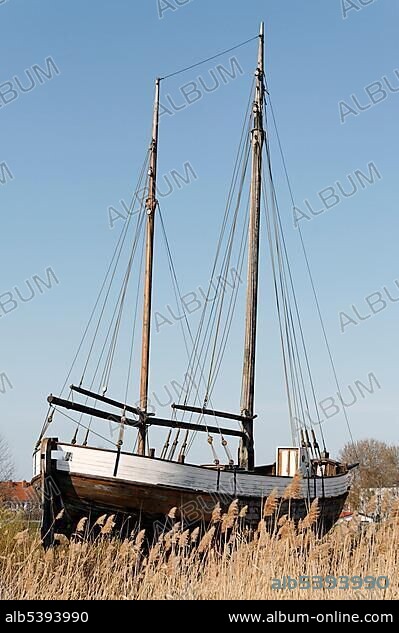 Historic two-mast gaff-rigged schooner, exhibit at the port of the resort town of Zingst, Fischland-Darss-Zingst, Baltic Sea, Mecklenburg-Western Pomerania, Germany, Europe.