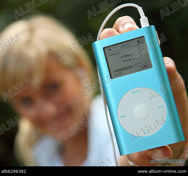 iPod 60GB ポータブルプレーヤー 箱つき iPod 60GB ポータブル