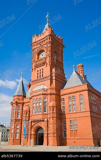The Pierhead Building, building of the National Assembly for Wales, Welsh history museum, by Welsh architect William Frame, Cardiff Bay, Cardiff, Caerdydd, Wales, United Kingdom, Europe.