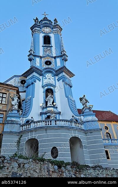 Church tower of the former Augustiner Chorherren monastery in DÃ¼rnstein, area of Wachau, Lower Austria, Austria, Europe.