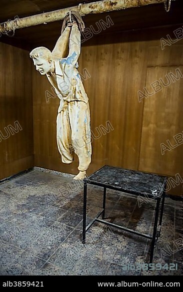 Tortured puppet in the Amna Suraka or Red Security Museum, former headquarters of the Iraqui intelligence service, Sulaymaniyah, Iraqi Kurdistan, Iraq, Asia.