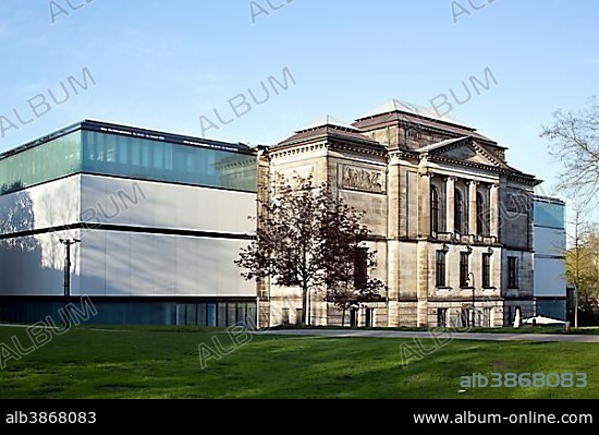 Kunsthalle Bremen art gallery with an extension building, Bremen, Germany, Europe.