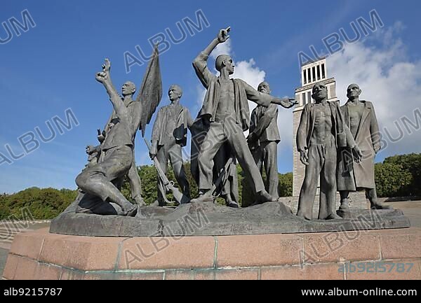 Group of figures by Fritz Cremer with bell tower, memorial to the Nazi era and concentration camps, sculptures, beech forest Memorial, Weimar, Thuringia, Germany, Europe.