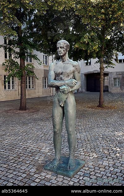 Naked man, statue by Richard Scheibe, German Resistance Memorial Center, Bendlerblock, Berlin, Germany, Europe.