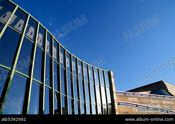 New State Gallery, Museum, National Gallery, architect James Stirling, Stuttgart, Baden-Wuerttemberg, Germany, Europe.
