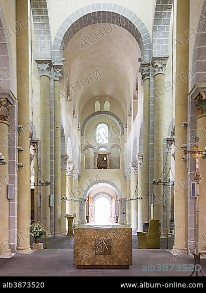 Romanesque priory church of Saint-Nectaire, Saint-Nectaire, Auvergne, France, Europe.