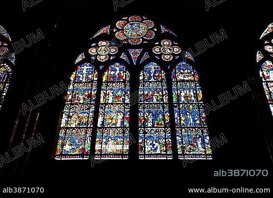 Stained glass windows, church window, northern nave, interior view of Strasbourg Cathedral, Cathedral of Our Lady of Strasbourg, Strasbourg, Bas-Rhin département, Alsace, France, Europe.