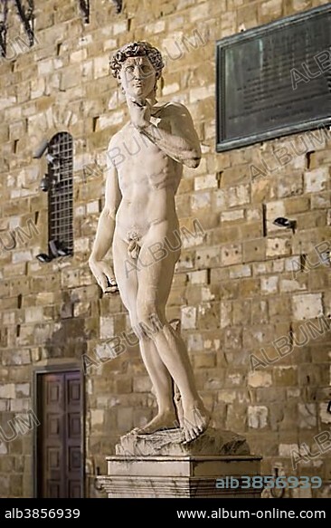 Marble statue, replica, David by Michelangelo at Palazzo Vecchio, Piazza della Signoria, Florence, Tuscany, Italy, Europe.