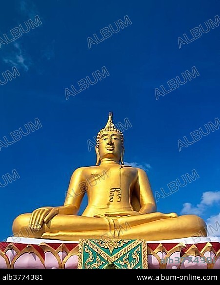 12m high Big Buddha statue, Wat Phra Yai Temple, Bo Phut, Ko Samui, Southern Thailand, Thailand, Asia.