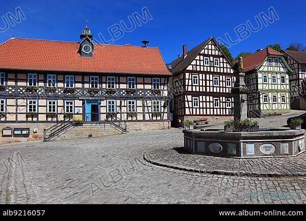 Second smallest town in Germany, Ummerstadt in the district of Hildburghausen, market square with the historic town hall, built in 1558, half-timbered ensemble, Thuringia, Germany, Europe.