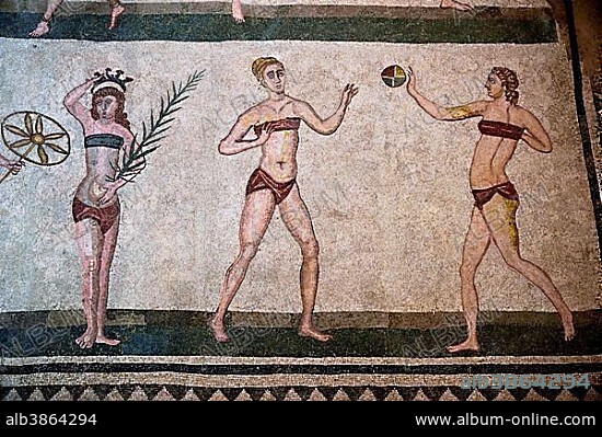 Floor mosaic of three women in bikini, Hall of the Bikini Girls, Villa Romana del Casale, Roman villa from the 4th century AD, Piazza Armerina, Province of Enna, Sicily, Italy, Europe.