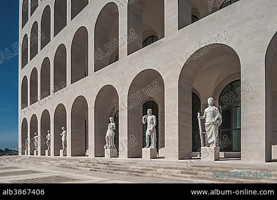 Palazzo della Civiltà Italiana, Palace of the Italian Civilization, also known as the Colosseo Quadrato, completed in 1943, EUR district, prestigious project of the Italian Fascists under Mussolini, Rome, Italy, Europe.