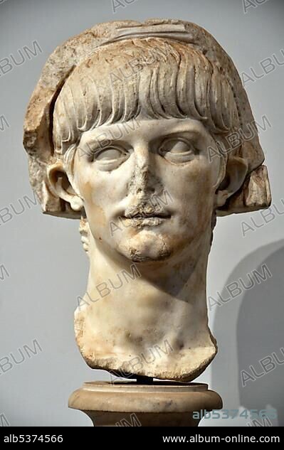 Ancient marble bust of the young Roman emperor Nero, Museo Palatino, Palatino, Rome, Lazio, Italy, Europe.