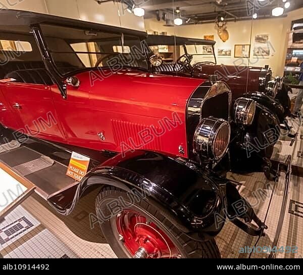 Lansing, Michigan, The Michigan History Museum. A Flint Motor Co. touring car from 1925, made by Durant Motors.