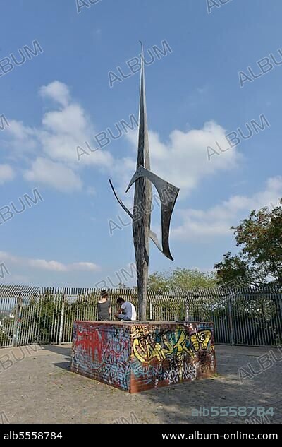 Reunification Monument, Bunker, Volkspark Humboldthain, Gesundbrunnen, Mitte, Berlin, Germany, Europe.