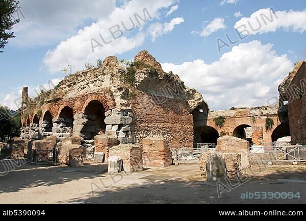 Neronian Flavian Amphitheatre, Roman ruins in Pozzuoli, Naples, Campania, Italy, Europe.