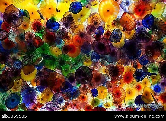 Colourful hand blown glass flowers, lobby ceiling in Bellagio Hotel, Las Vegas, Nevada, USA, North America.