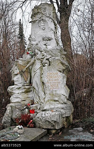 Grave of Johann Strauss, 1825-1899, and Adele Strauss, 1856-1930, honorary graves, Vienna's Central Cemetery, Vienna, Austria, Europe.