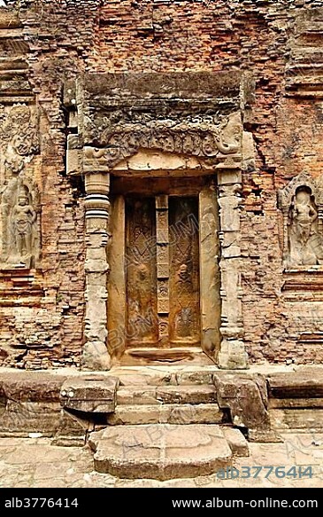 Preah Ko gate, Roluos temple complex, Siem Reap, Cambodia, Southeast Asia, Asia.