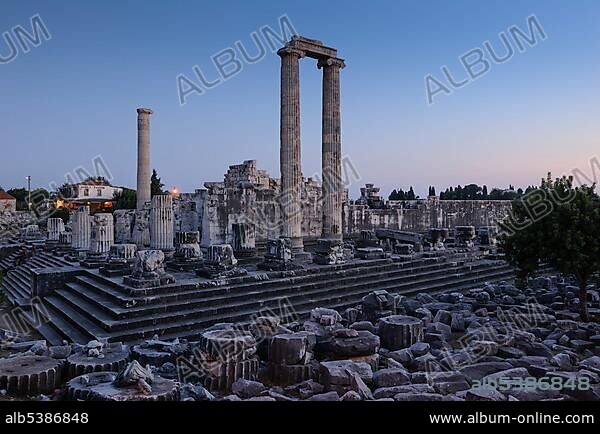 Didyma, Didymaion, Apollo Temple, Southern Aegean Coast, important oracle site, southwest Turkey, west coast, Turkey, Mediterranean, Europe, Asia.