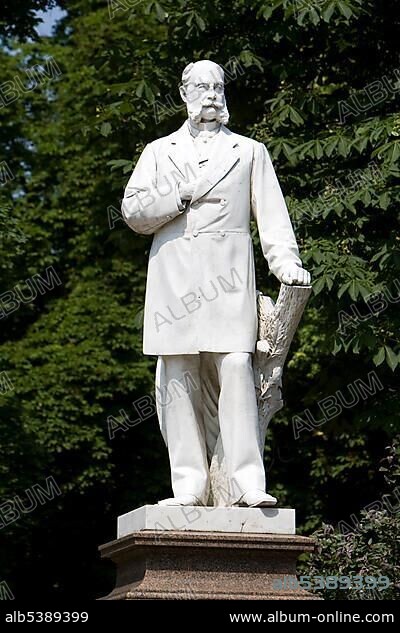 Monument to Emperor Wilhelm I in the Kurpark, Bad Ems, Rhineland-Palatinate, Germany, Europe.