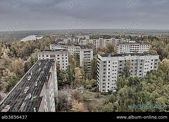 Abandoned houses, ghost town in the Chernobyl region, Prypyat, Kiev Oblast, Ukraine, Europe.