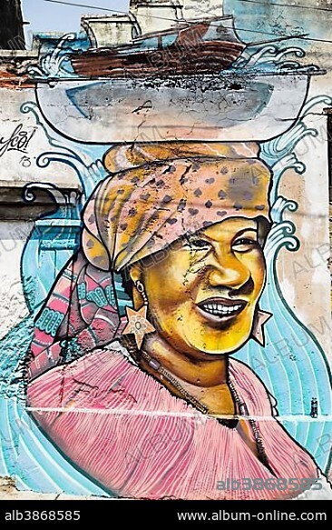 Street art, mural, woman carries ship on her head, Getsemani, District of La Matuna, Cartagena de Indias, Colombia, South America.
