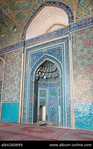 Mihrab of Masjed-e Jameh mosque or Friday mosque, Yazd, Iran, Asia.